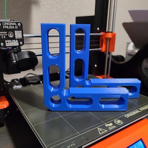3D Printed 90 Degree Clamping Squares – Woodworking Corner Clamps- Set of 4