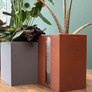 Hexagonal Semi-Hydro Plant Pot – 3D Printed Planter with Water Level Window