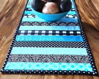 Quilt-As-You-Go Table Runner Printable Tutorial