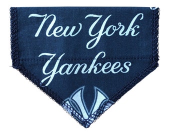 New York Yankees Cat Collar Bandana