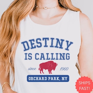 Camiseta &quot;El destino te llama&quot; de Buffalo, ropa familiar para el día del partido de fútbol americano de Buffalo, camiseta sin mangas pesada de Buffalo, camiseta de fan de Buffalo 716