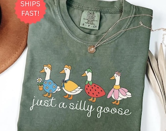 Comfortkleuren Just A Silly Goose Shirt, grappige gans grafisch T-shirt, cadeau schattige dierenliefhebber, retro Silly Goose T-shirt voor haar