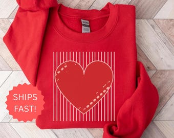 Retro Valentines Heart Sweatshirt, Cute Love Sweatshirt, Womens Valentines Hearts Sweatshirt, Teacher Valentine Sweatshirt, Mom Heart Shirt