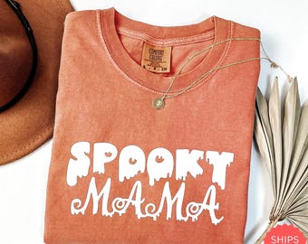 Camiseta Spooky Mama Comfort Colors®, camiseta de Halloween para mamá, camiseta retro de otoño, linda camiseta de temporada espeluznante, regalo para mamá, camiseta gráfica de Halloween