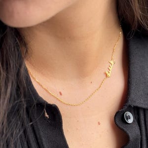 Sideways Personalized Arabic Name Necklace, Arabic Name Necklace,Custom Arabic Calligraphy Name Pendant,Arabic Initial Necklace,Gift for Her