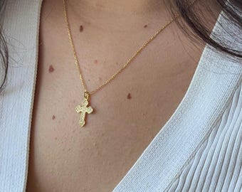 Dainty Cross Necklace, Cross Pendant, Cross Necklace for Women, Christian Necklace, Religious Jewelry, Simple Layering Necklace,Gift for Her