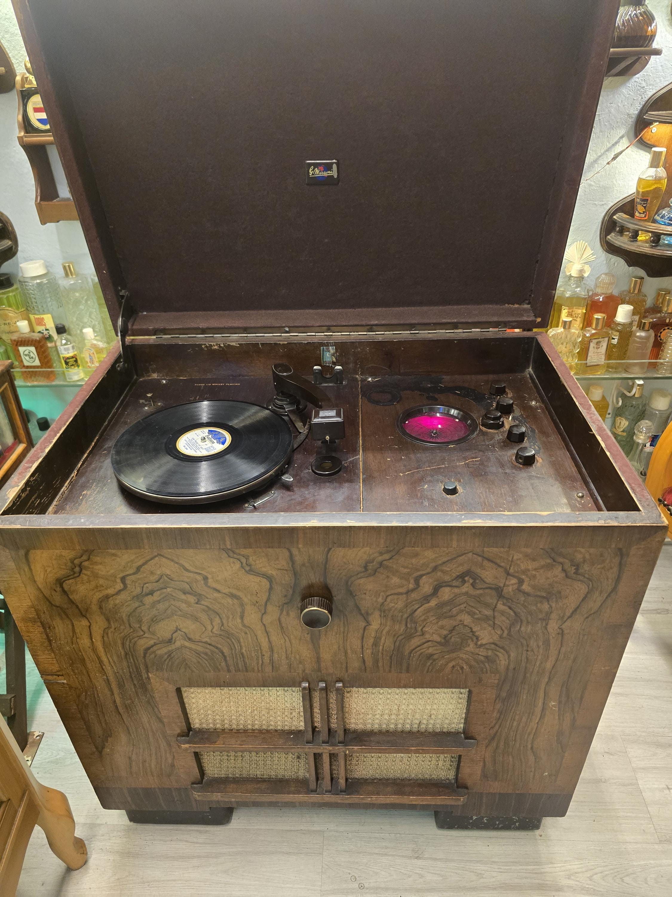 木製ラジオ　限定版？　CROSLEY　アメリカ製？　希少品？　ヴィンテージ？ 木製ラジオ 限定版？ CROSLEY アメリカ製？ 希少品