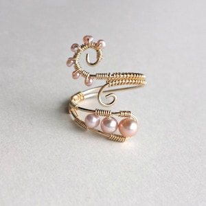 Pink Pearl Wire Ring, Pink Gold Spiral Ring, Wire Wrapped Freshwater Pearl Ring, Adjustable Wire Weave Ring R8007 R8008 R8180