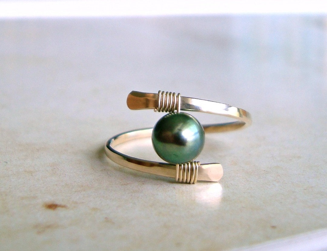 Pearl on sale wire ring