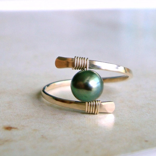 Pearl Wire Ring, Freshwater Solitaire Pearl Ring, Minimalist Gold Pearl Ring:  Choose Your Color