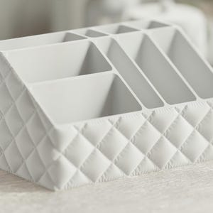 Minimalist Makeup Organizer – 3D Printed Vanity Storage for Brushes, Lipsticks & Beauty Essentials