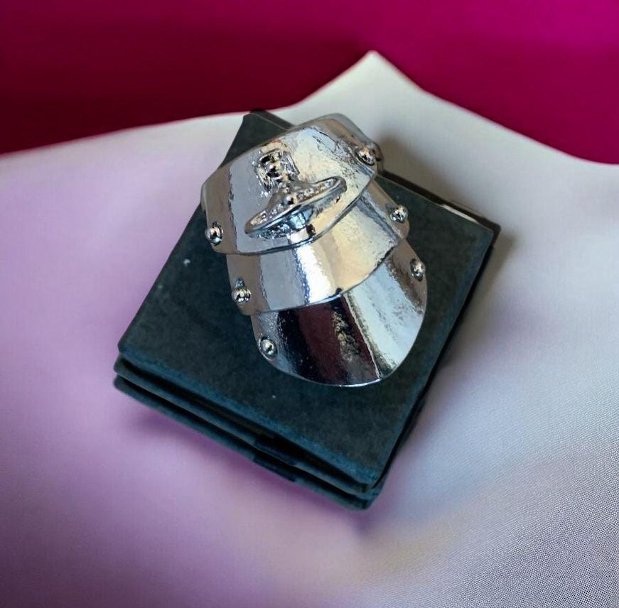 Vivienne Westwood Ring Nana - Etsy