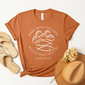 Glaubensbasiertes christliches T-Shirt: 5 Brote & 2 Fische Grafik
