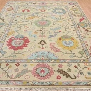 Hand-Knotted Wool Oushak Rug: Soft Pastel Oriental Area Carpet
