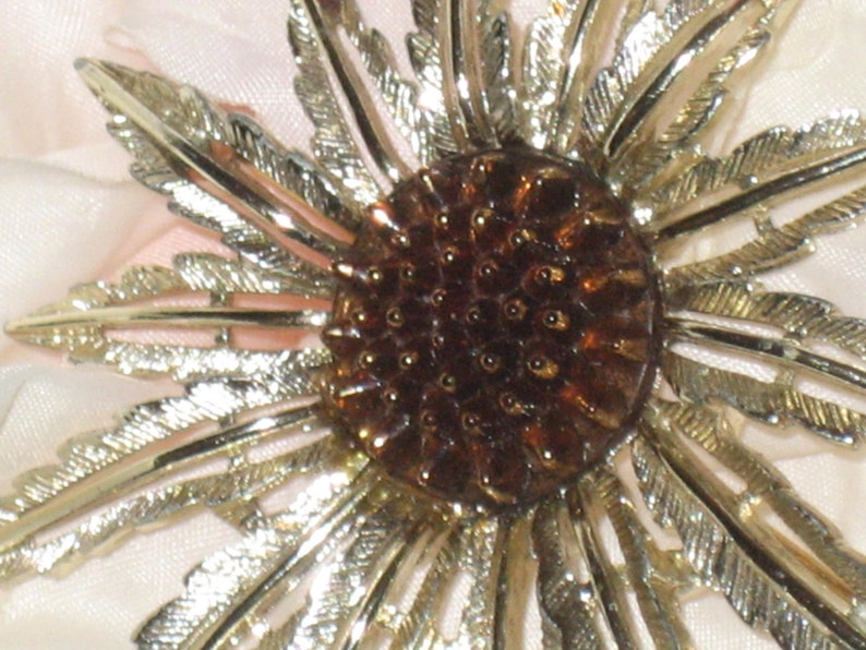 SARA COVENTRY Flower Brooch Designer Sarah Coventry Brooch Brown Bud Flower Pattern Stamped Flower Brooch CLEARANCE Gold Tone