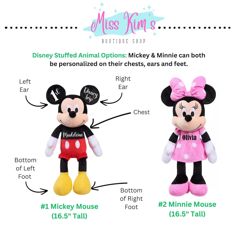 Puede incluir: Dos peluches de Disney: Mickey Mouse y Minnie Mouse. Mickey Mouse viste pantalones cortos rojos, zapatos amarillos y una camisa negra con "Madeleine". Minnie Mouse tiene un vestido y un lazo de lunares rosas. Ambos miden 41,9 cm. Texto: Miss Kim's Boutique Shop.