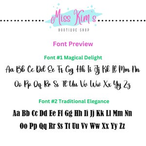 Puede incluir: Un fondo blanco muestra vistas previas de fuentes de Miss Kim's Boutique Shop. El texto incluye "Vista previa de fuente" y ejemplos de dos fuentes: "Magical Delight" y "Traditional Elegance", mostrando may&uacute;sculas y min&uacute;sculas.