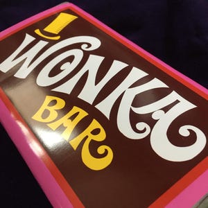 Wonky Chocolatier Fake Chocolate Bars & Gobstopper Prop Bundle