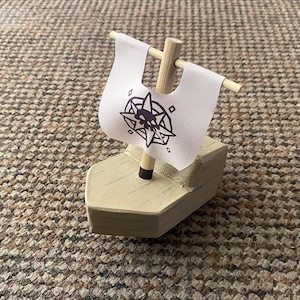 Emissary Table Ship - Sea of Thieves Emissary Marker Boat Prop SOT replica boat model resin solid