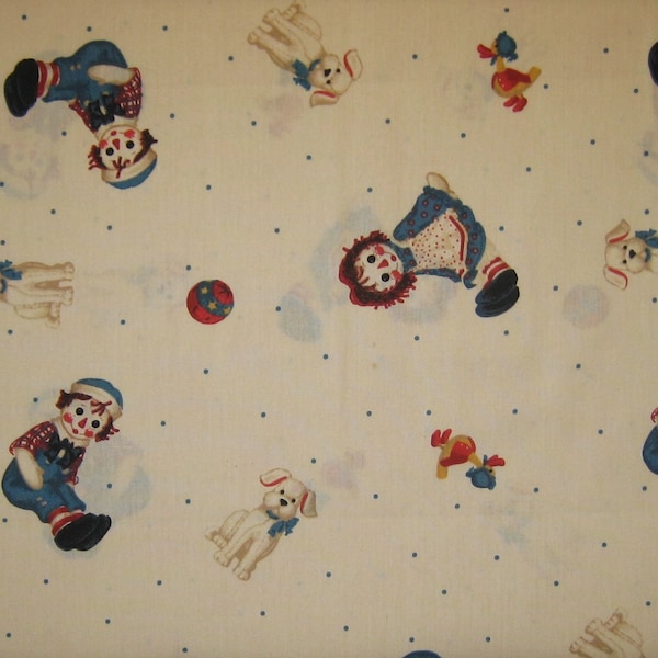 Raggedy Ann e Andy lanciano bambole e giocattoli (Daisy Kingdom # 4691) per Springs 17 x 44 pollici