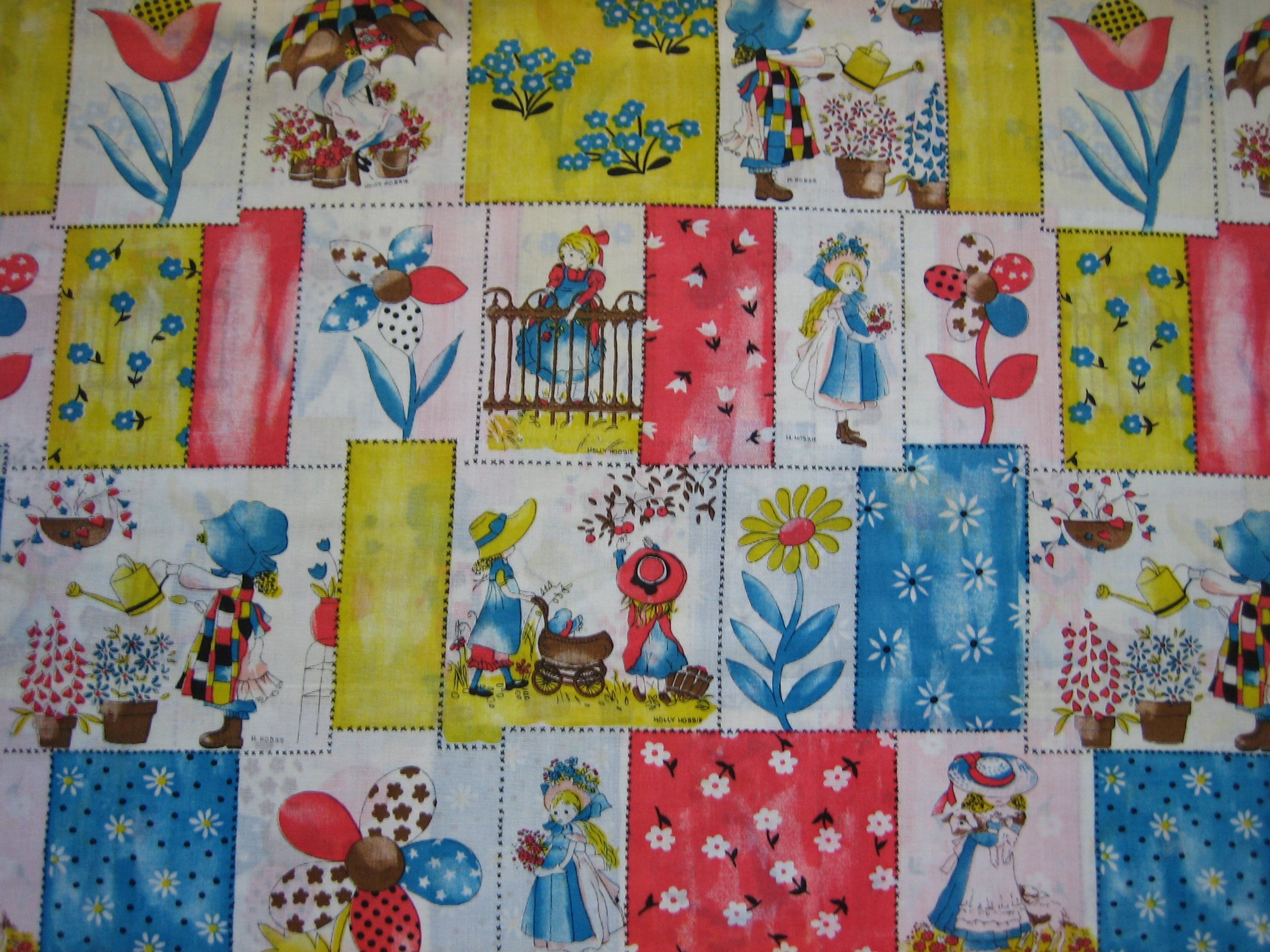 Holly Hobbie 生地、American Greetings Corp Fabrics、Manes Fabrics Co , Inc ( 24 x 44 )