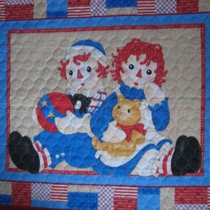 Raggedy Ann and Andy Quilted wall panel or comforter ( Daisy Kingdom # 1052 Simon & Schuster,Inc )
