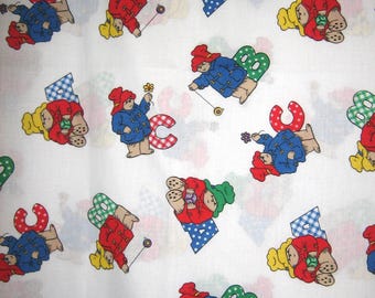 Paddington Bear Alphabet Baumwollstoff mit bunten ABC Buchstaben ( 18 x 44 inches )