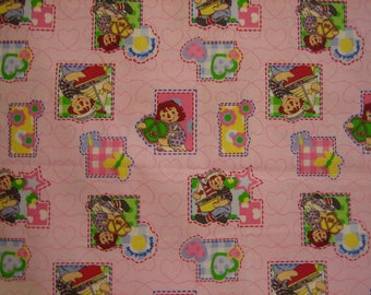 Raggedy Ann & Andy Stitched Squares Pink  ( BTHY )