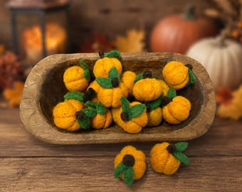 Needle-Felted PUMPKINS | Handmade Autumn Decor | Thanksgiving Decor | Pin | Vent Clip | Magnet | Stem