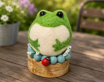 Needle-Felted Wool FROG | Handmade Frog - 2.5" Diameter | Woodland Décor | Frog-lover Gift