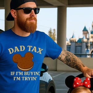 T-shirt Dad Tax Mickey Ice Cream Sandwich – grappig Disney Dad-shirt voor parken, uitstapjes en tussendoortjes - Vaderdag