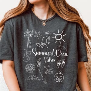 Summerween Tshirt Cute Halloween Graphic T-Shirt Spooky Season Shirt for Women Beach Style Top for Halloween Lover Trendy Tee