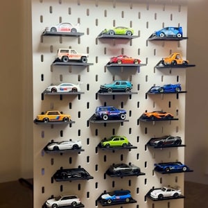 1/64 Diecast Car Display Stand mit Wireless LED Light | Hot Wheels & Streichholzschachtel Organizer | Geschenk für Sie und Ihn