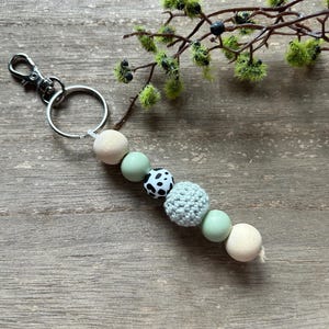 Llavero I Cuentas de Madera y Silicona I Personalizable con Cuentas de Letras