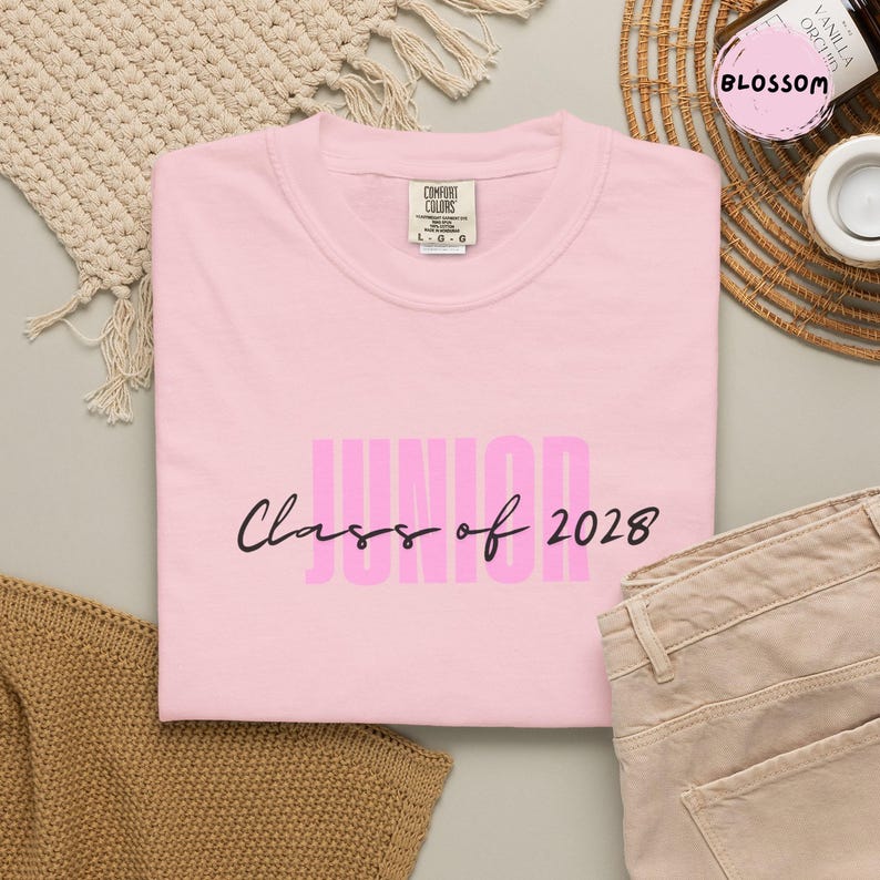 Junior 2028 T-Shirt | Class of 2028 Graduation Tee image 5