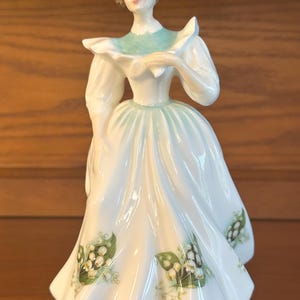 Royal Doulton Figurine Month of May HN 2711.