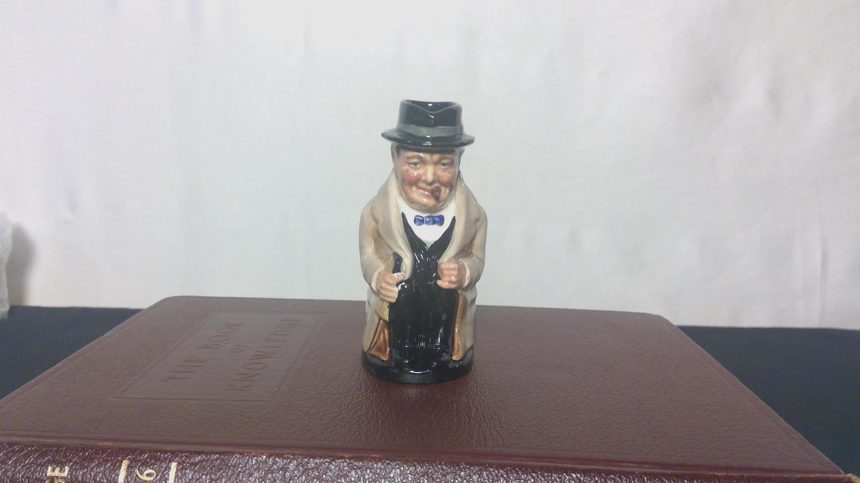 Royal doulton figurine winston churchill - Etsy 日本