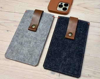 Pure woolfelt iPhone cover, sustainable style phone case, wool and leather protection, little luxury for your iPhone