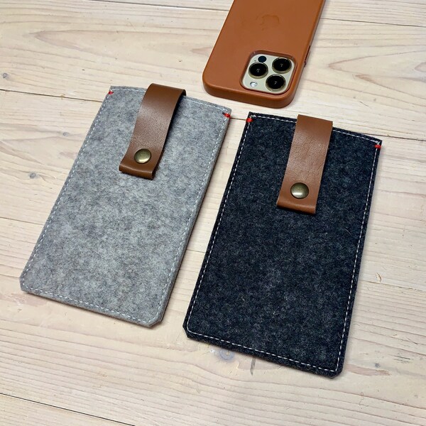 Pure woolfelt iPhone cover, sustainable style phone case, wool and leather protection, little luxury for your iPhone