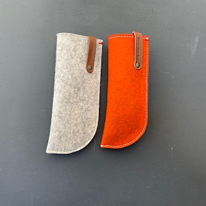 Eyewear case, felt eye glasses case, burnt orange glases cover, woolfelt eyewear case, sunglasses pouch, eyeglass case
