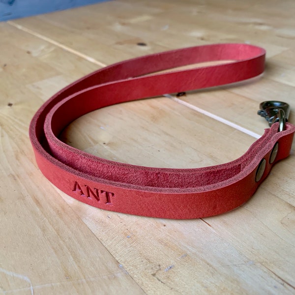 Red Leather lanyard, Personalized keycord, Leather keycord, Red lanyard, Leather neck strap, Custom lanyard, red neck leather, kids present