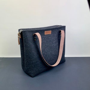 FELT TOTE BAG, Black Felt shoulder bag, Laptop tote bag, Gift for him, felt shopping bag, Wool felt bag, Wool tote, Leather handle tote