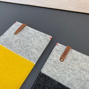 Ereader cover, woolfelt Kindle case, sleeve for Kobo Clara, Libra, yellow and grey image 6