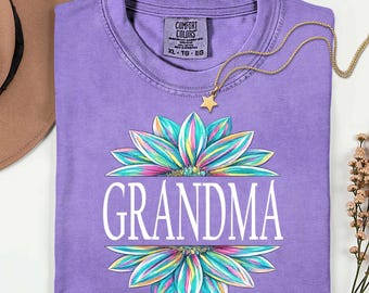 Personalized Sunflower Nana Shirt - Custom Grandma Mama Comfort Colors Tee - Mother's Day Gift