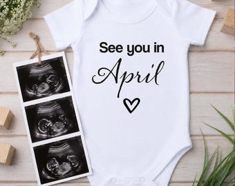 Custom Pregnancy Announcement Baby Bodysuit – Due Date Month
