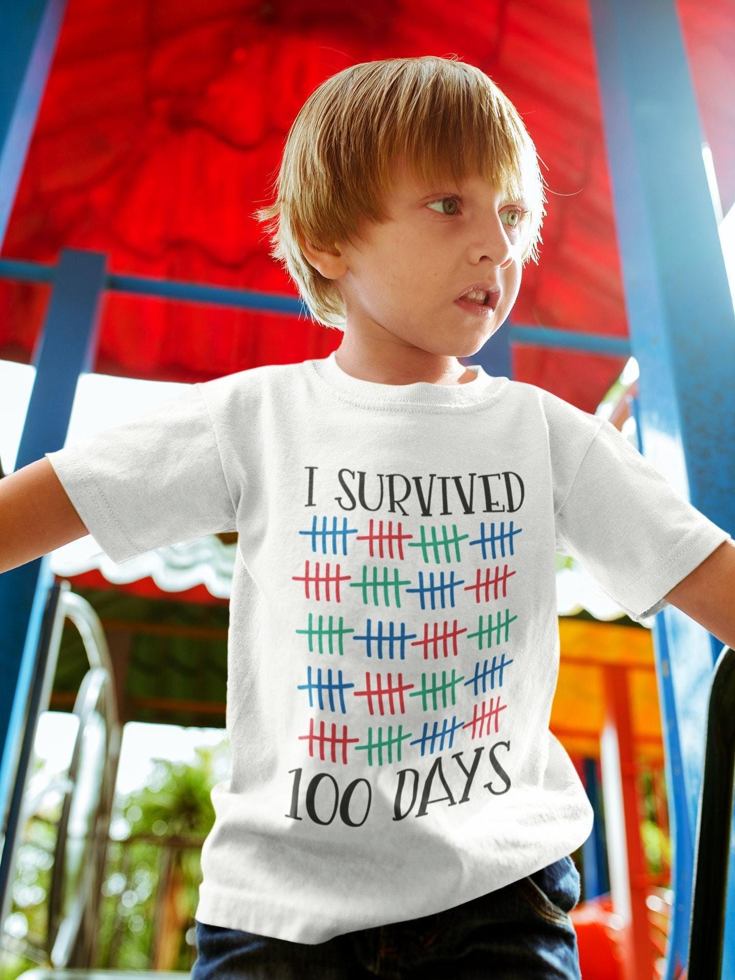 100 Days of School T-Shirt: Survived 100 Design