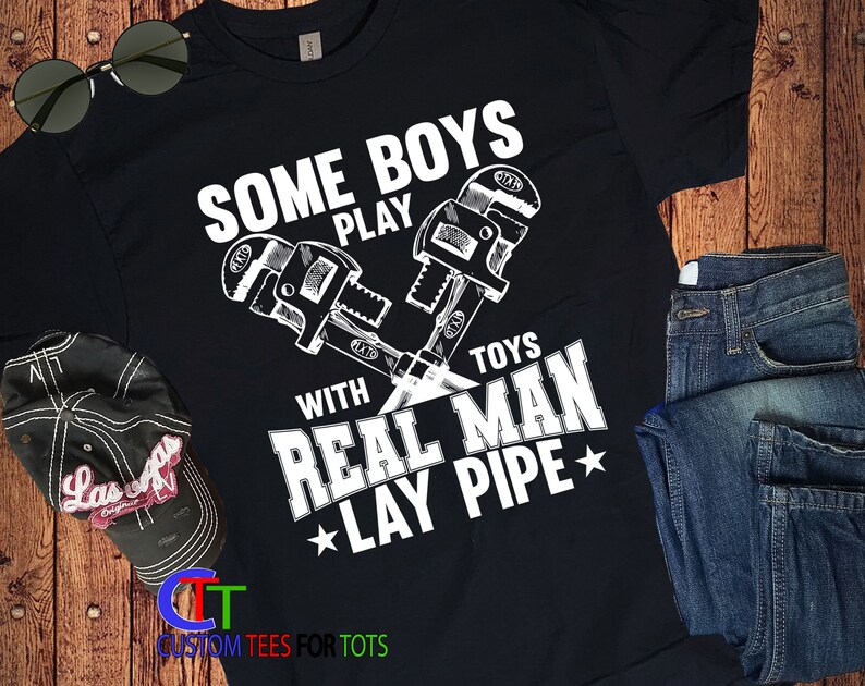 Funny Plumber T-Shirt - Real Men Lay Pipe Father's Day Handyman Gift image 2