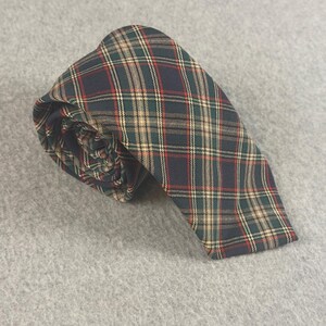 Pendleton Mens Plaid Tie 100% Virgin Wool Navy Green Red Tartan USA 56x3"