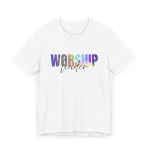 Anbetung Brief Unisex T-Shirt, Inspirational T-Shirt, Glaubensbasiertes Kleid, Christliches Geschenk, Freizeitkleidung, Alltagskomfort