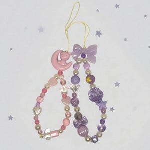 Kawaii Beaded Phone Charm – Pastel Wrist Strap with Pearls, Hearts & Cute Charms